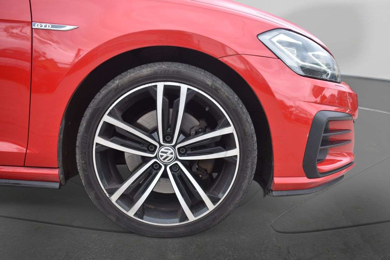 2017 VOLKSWAGEN GOLF 2017 VOLKSWAGEN GOLF