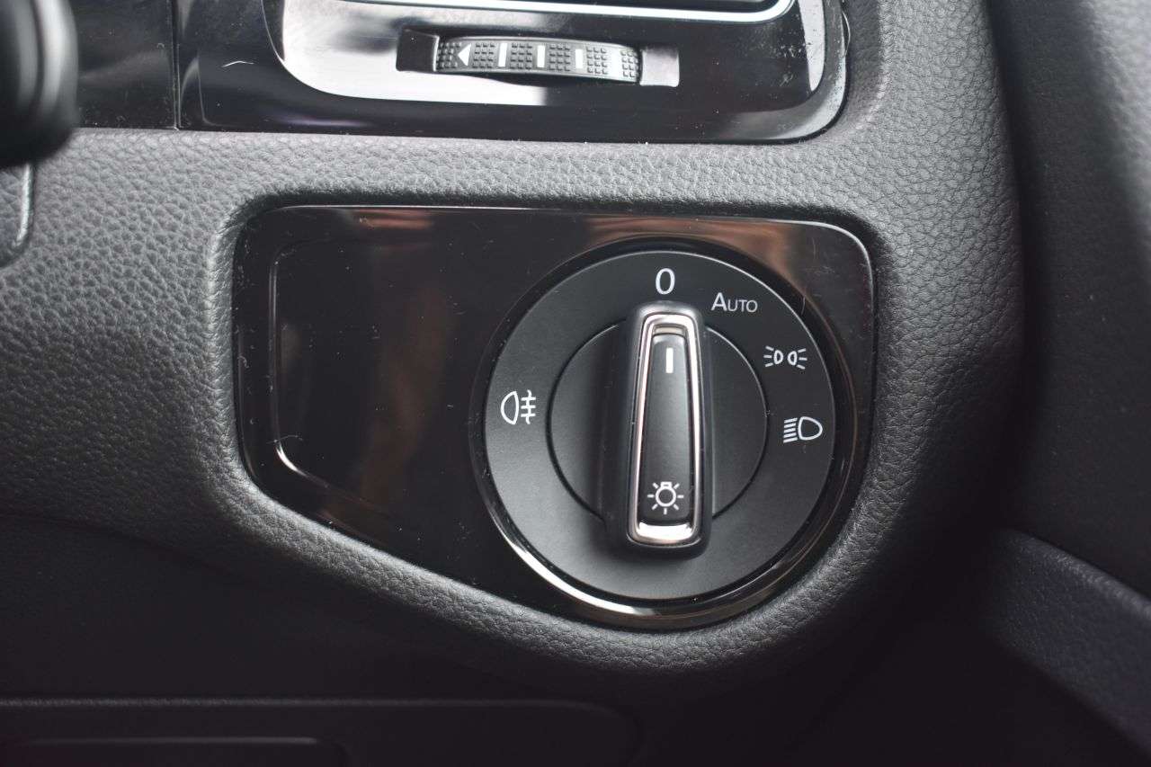 2017 VOLKSWAGEN GOLF 2017 VOLKSWAGEN GOLF