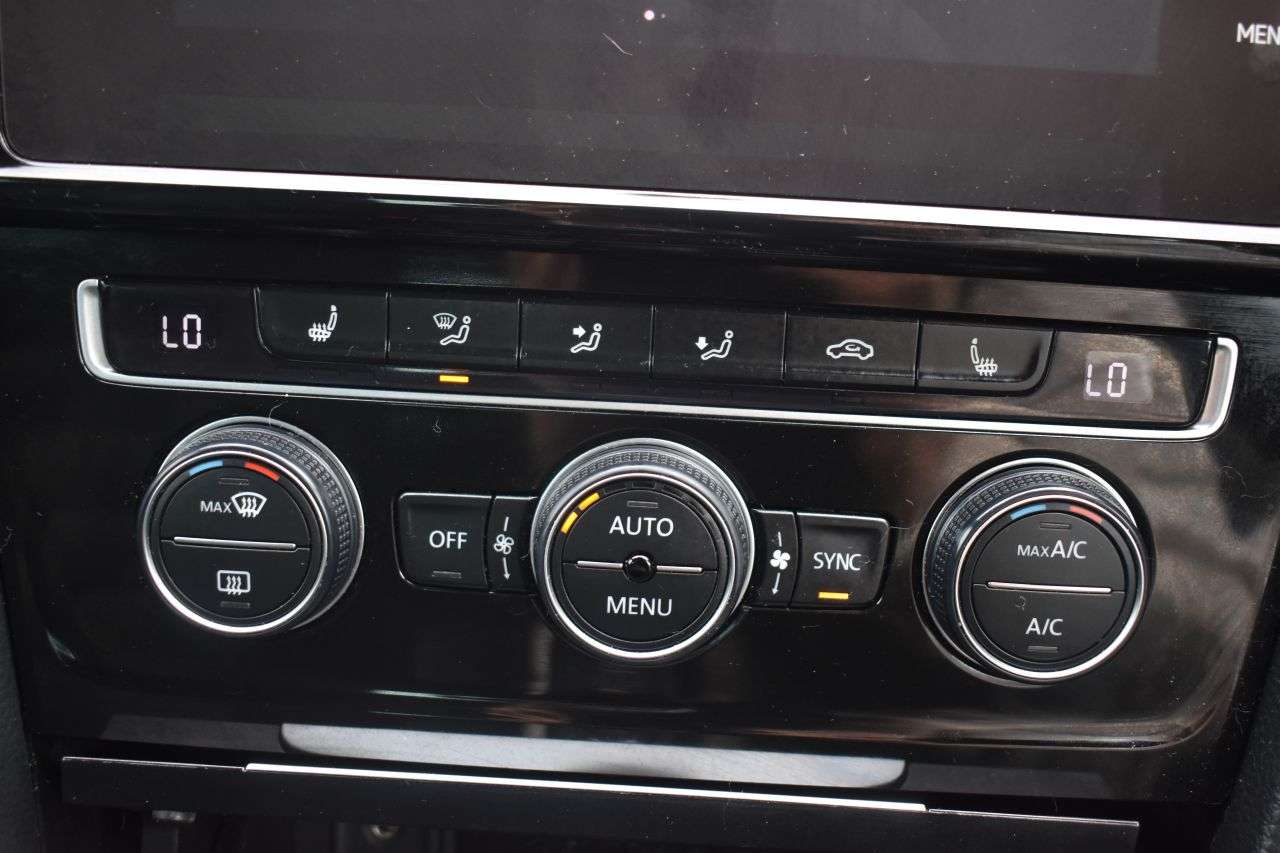 2017 VOLKSWAGEN GOLF 2017 VOLKSWAGEN GOLF