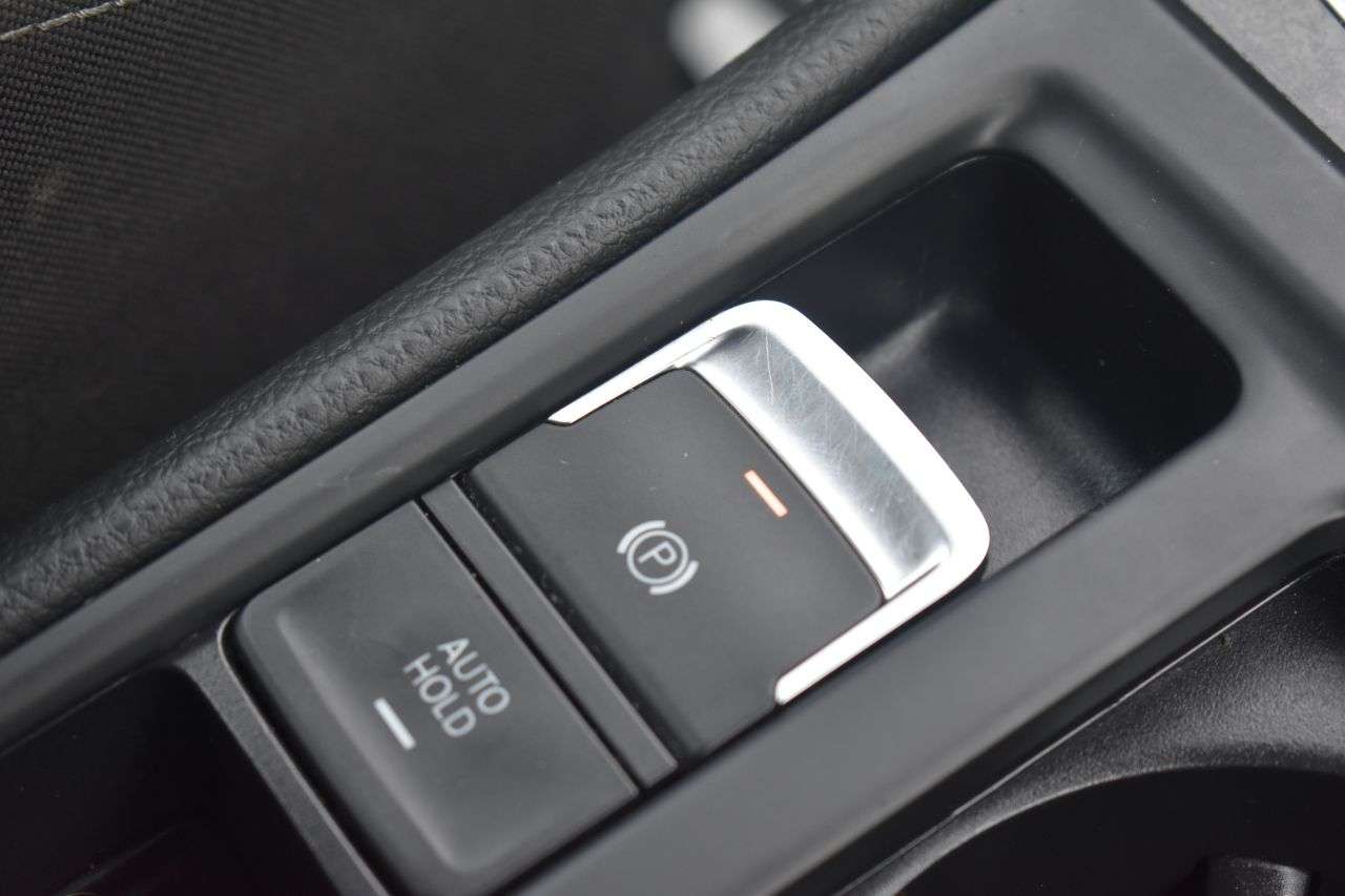 2017 VOLKSWAGEN GOLF 2017 VOLKSWAGEN GOLF