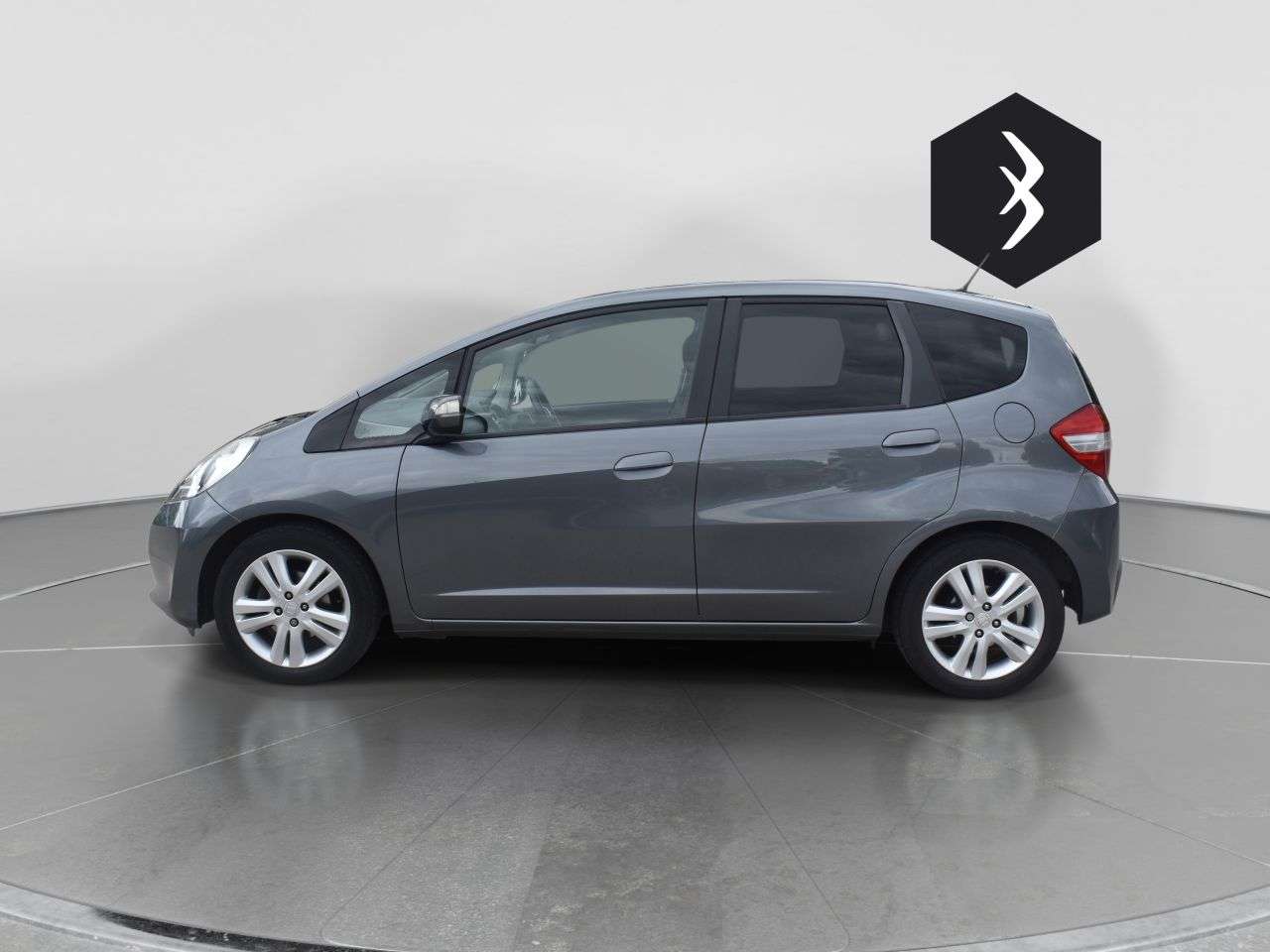 A 2013 HONDA JAZZ 1.4 i-VTEC ES Plus Hatchback 5dr Petrol CVT Euro 5 (99 ps) ***128 AA CHECK A 2013 HONDA JAZZ 1.4 i-VTEC ES Plus Hatchback 5dr Petrol CVT Euro 5 (99 ps) ***128 AA CHECK