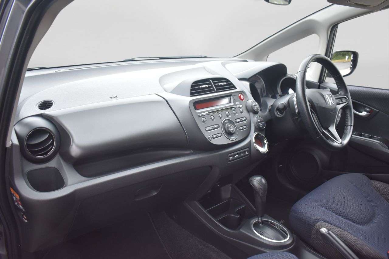2013 HONDA JAZZ 2013 HONDA JAZZ