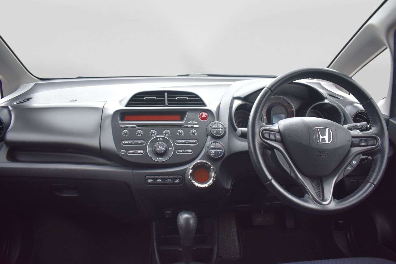 2013 HONDA JAZZ 2013 HONDA JAZZ