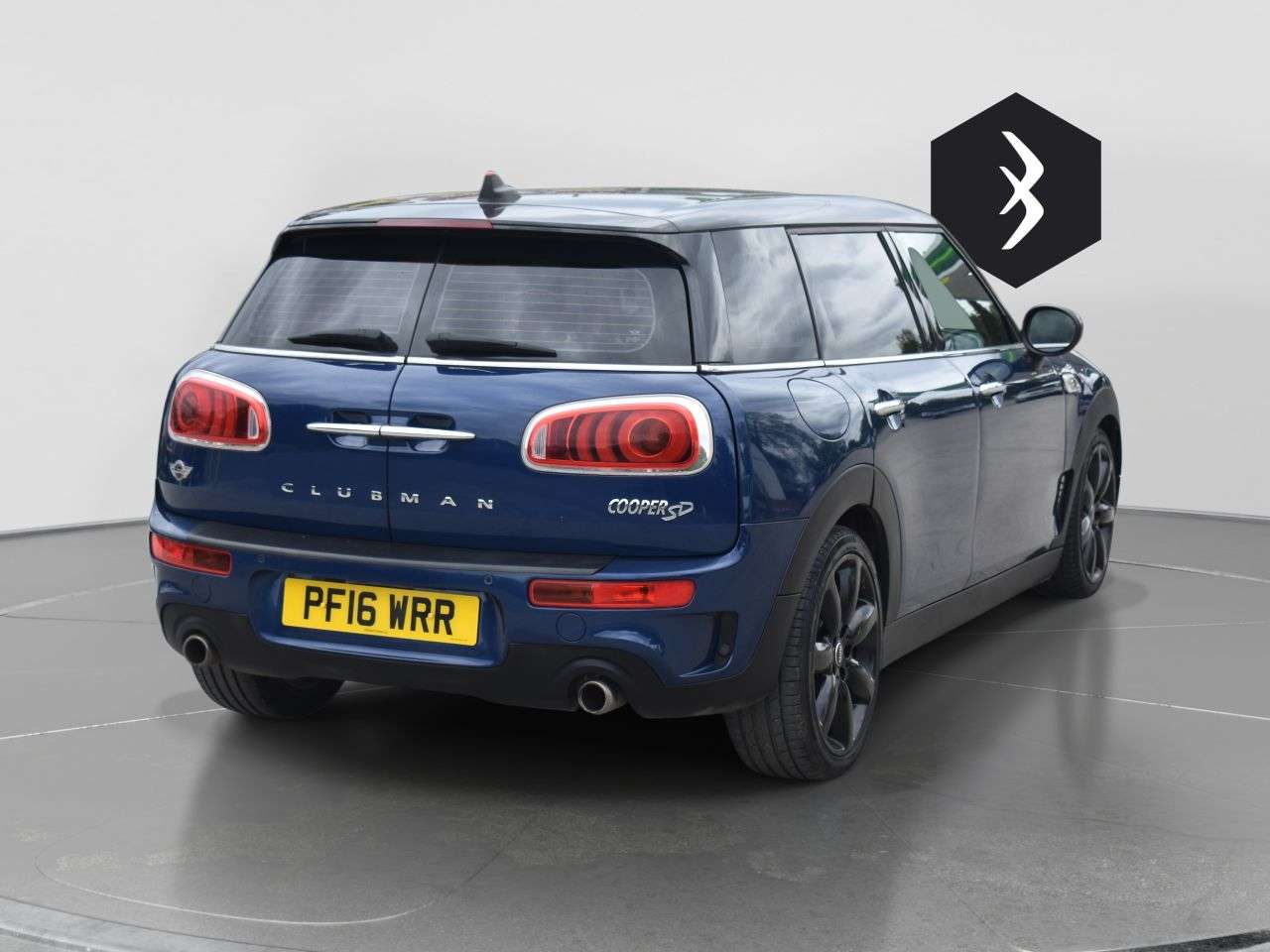 2016 MINI CLUBMAN 2016 MINI CLUBMAN