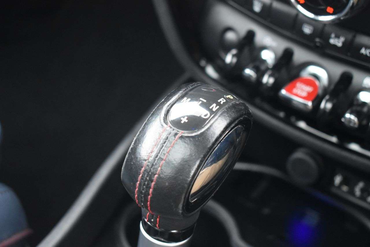 2016 MINI CLUBMAN 2016 MINI CLUBMAN