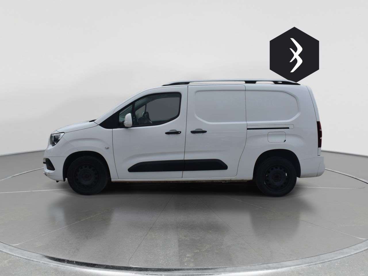A 2022 VAUXHALL COMBO 1.5 Turbo D 2300 Sportive Panel Van 4dr Diesel Manual L2 H1 Euro 6 (100 ps) A 2022 VAUXHALL COMBO 1.5 Turbo D 2300 Sportive Panel Van 4dr Diesel Manual L2 H1 Euro 6 (100 ps)