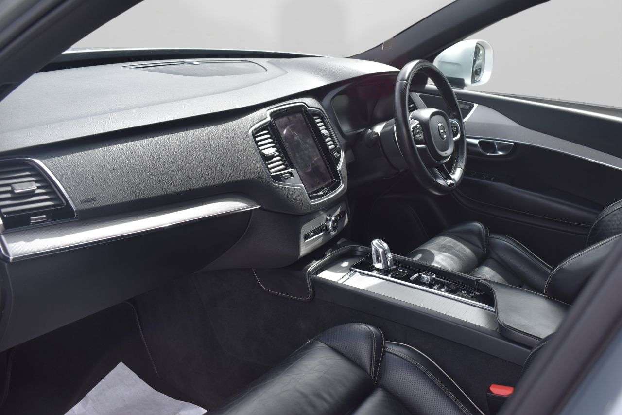 2017 VOLVO XC90 2017 VOLVO XC90