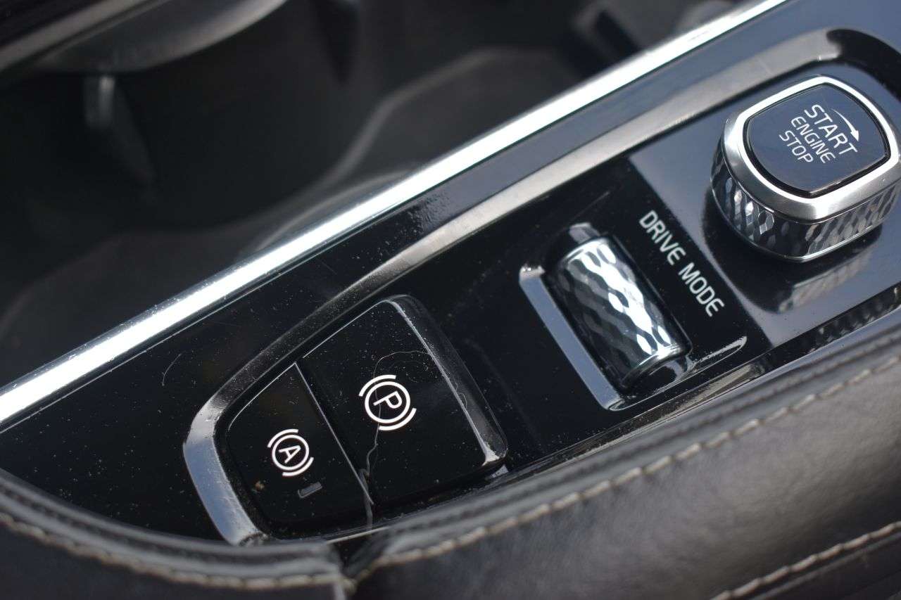 2017 VOLVO XC90 2017 VOLVO XC90