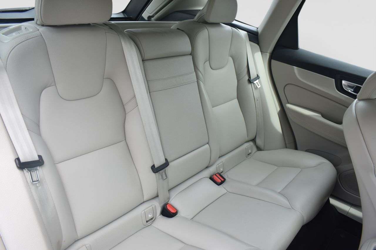 2019 VOLVO XC60 2019 VOLVO XC60