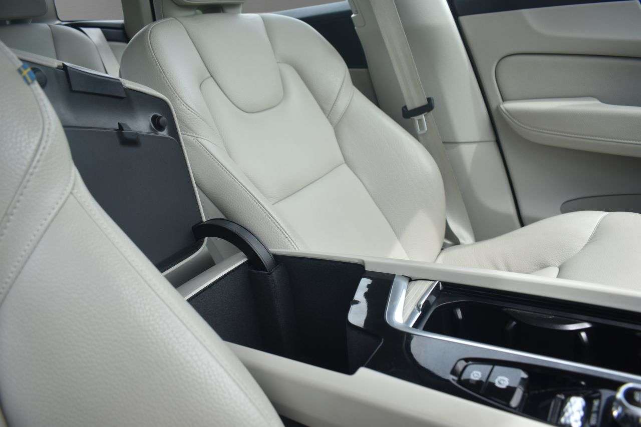 2019 VOLVO XC60 2019 VOLVO XC60