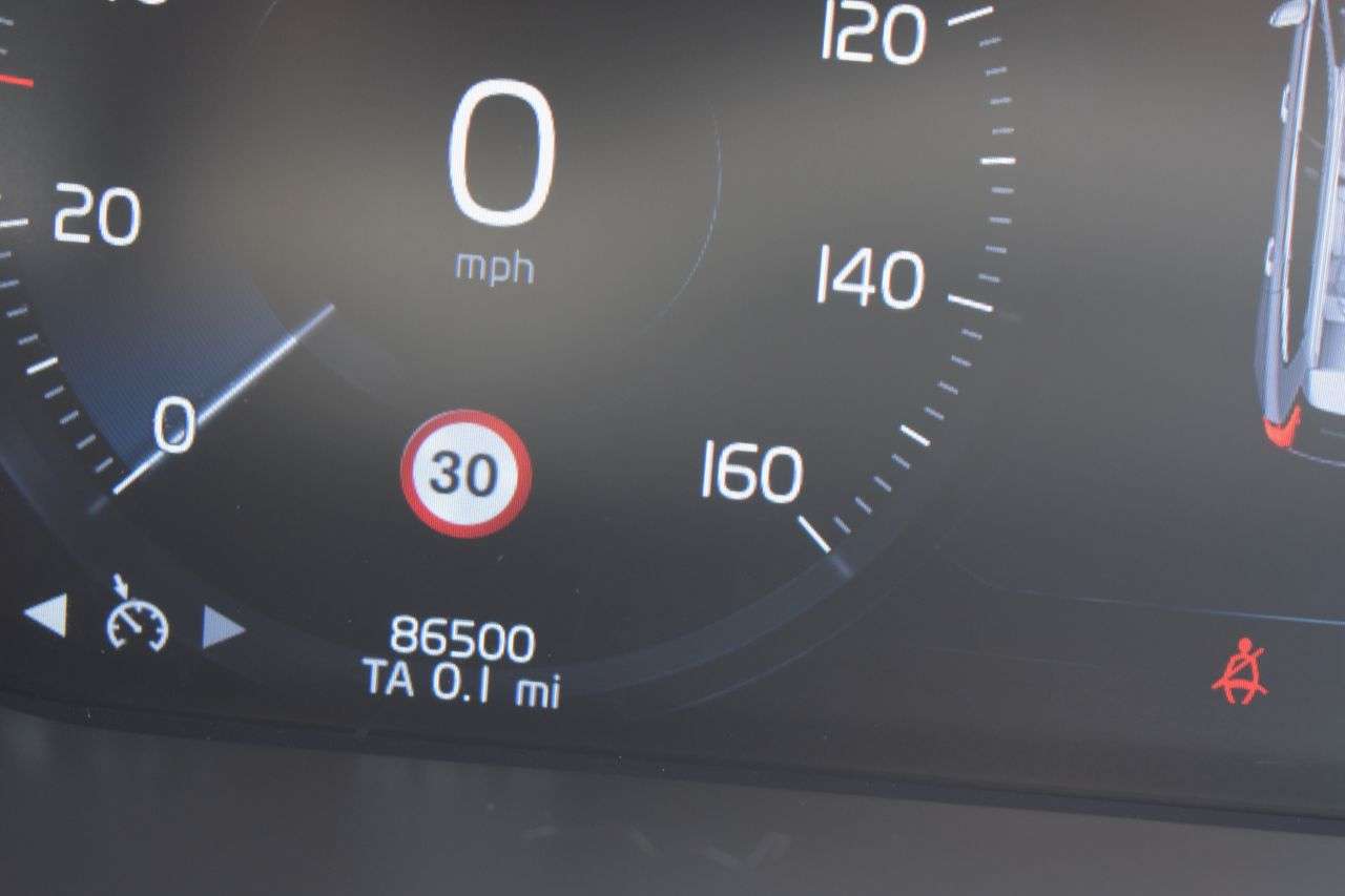 2019 VOLVO XC60 2019 VOLVO XC60