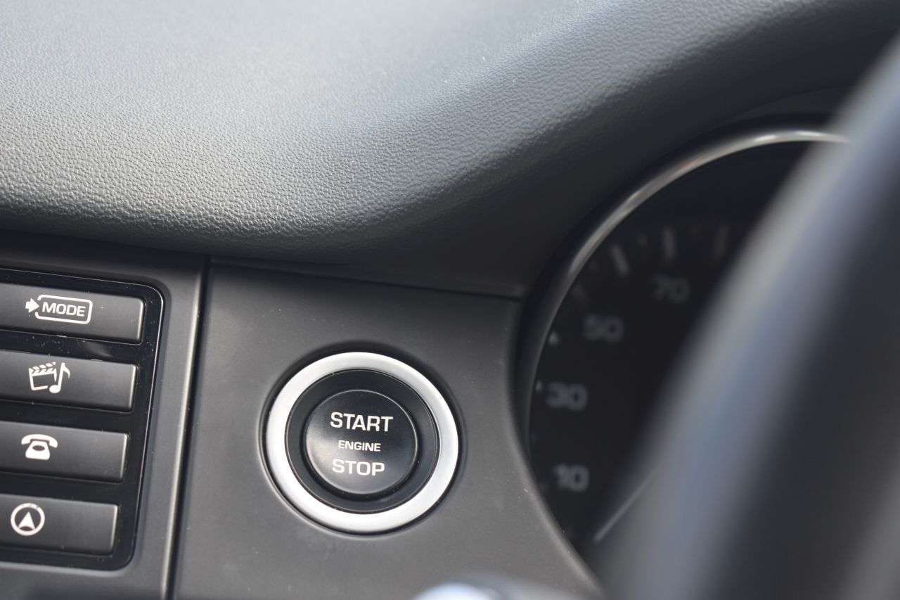 2015 LAND ROVER DISCOVERY SPORT 2015 LAND ROVER DISCOVERY SPORT