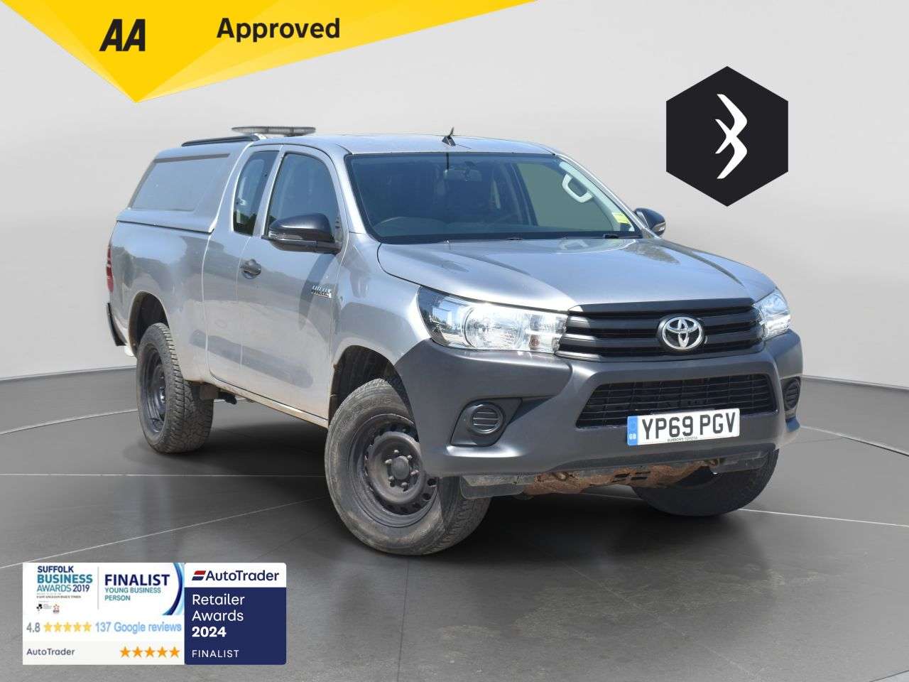 A 2019 TOYOTA HI-LUX 2.4 D-4D Active Pickup Extended Cab 4dr Diesel Manual 4WD Euro 6 (3.5t) (15 A 2019 TOYOTA HI-LUX 2.4 D-4D Active Pickup Extended Cab 4dr Diesel Manual 4WD Euro 6 (3.5t) (15
