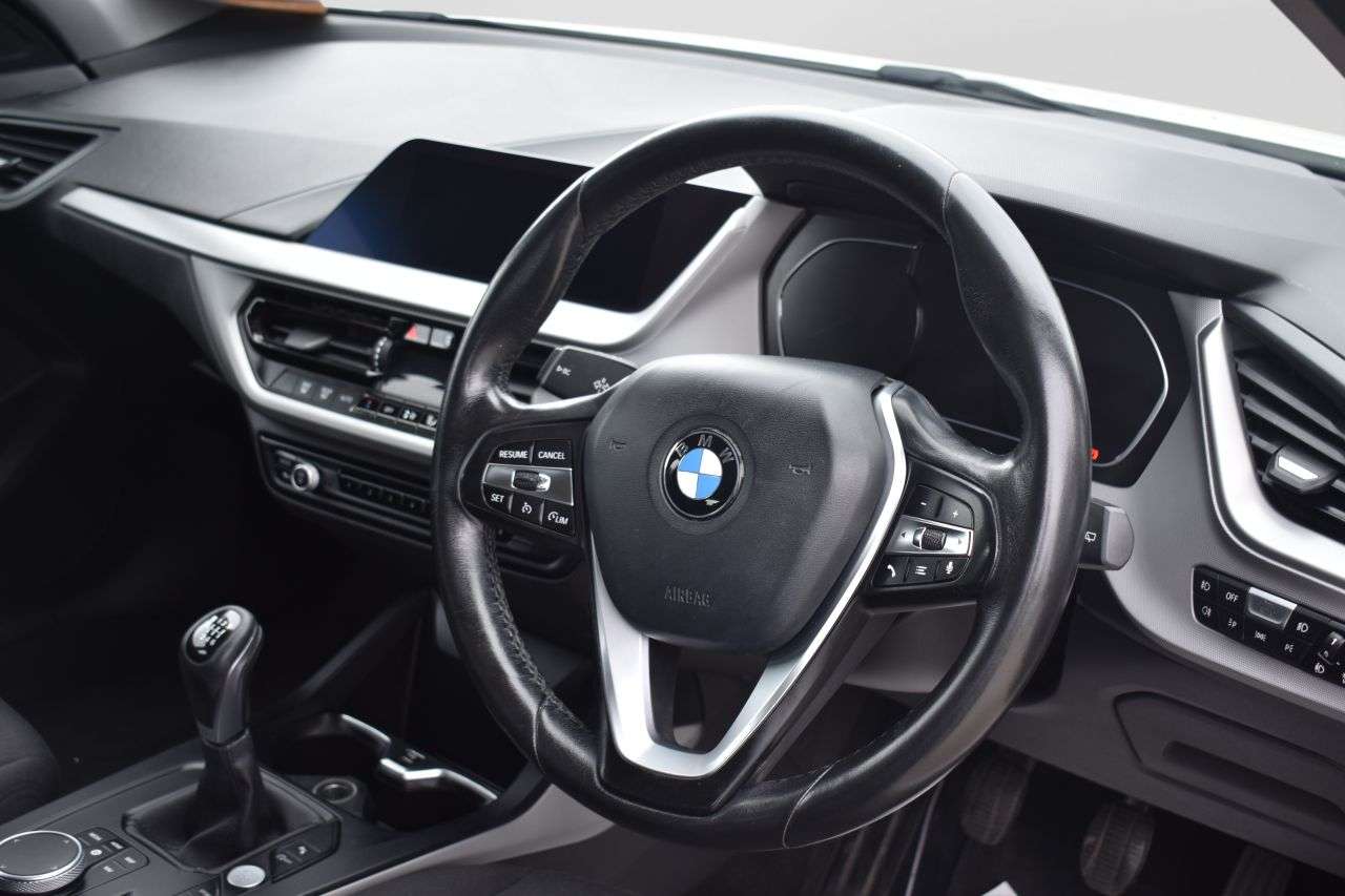 2020 BMW 1 SERIES 2020 BMW 1 SERIES