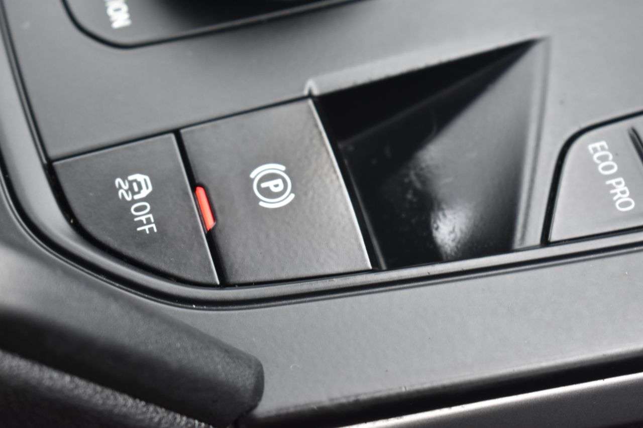 2020 BMW 1 SERIES 2020 BMW 1 SERIES