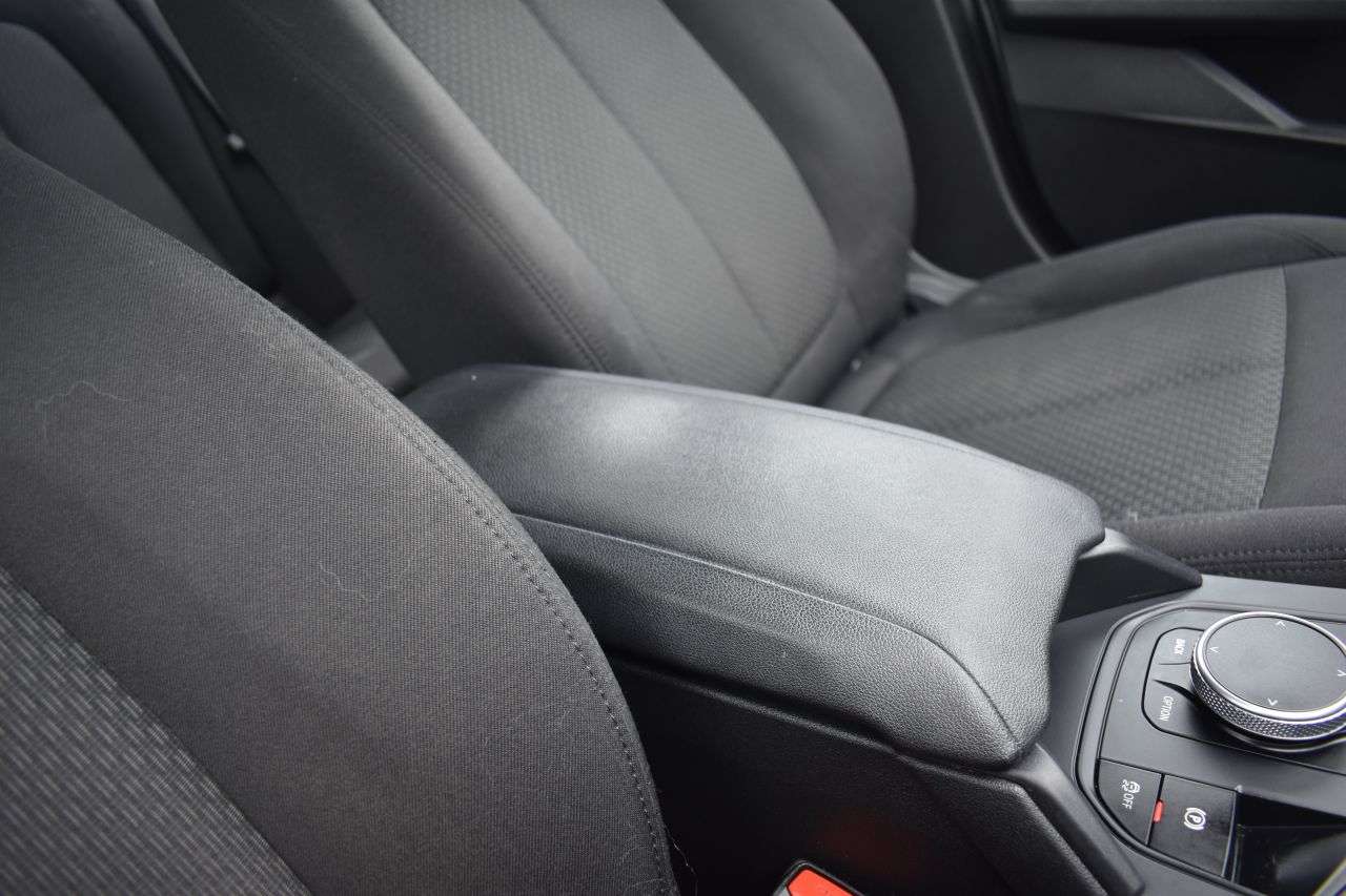 2020 BMW 1 SERIES 2020 BMW 1 SERIES