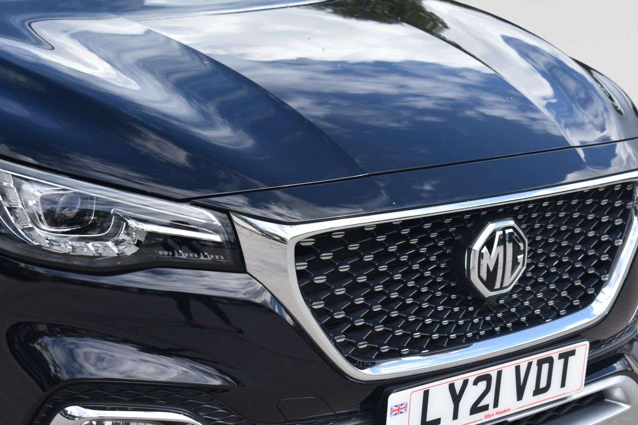 A 2021 MG MG HS 1.5 T-GDI Exclusive SUV 5dr Petrol DCT Euro 6 (s/s) (162 ps) ***128 AA CHEC A 2021 MG MG HS 1.5 T-GDI Exclusive SUV 5dr Petrol DCT Euro 6 (s/s) (162 ps) ***128 AA CHEC