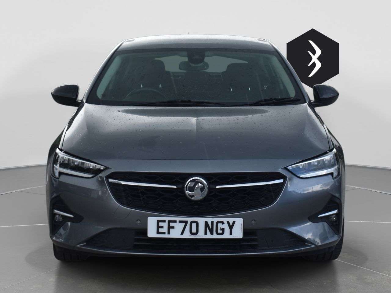 A 2020 VAUXHALL INSIGNIA 1.5 Turbo D SE Nav Grand Sport 5dr Diesel Manual Euro 6 (s/s) (122 ps) ***1 A 2020 VAUXHALL INSIGNIA 1.5 Turbo D SE Nav Grand Sport 5dr Diesel Manual Euro 6 (s/s) (122 ps) ***1
