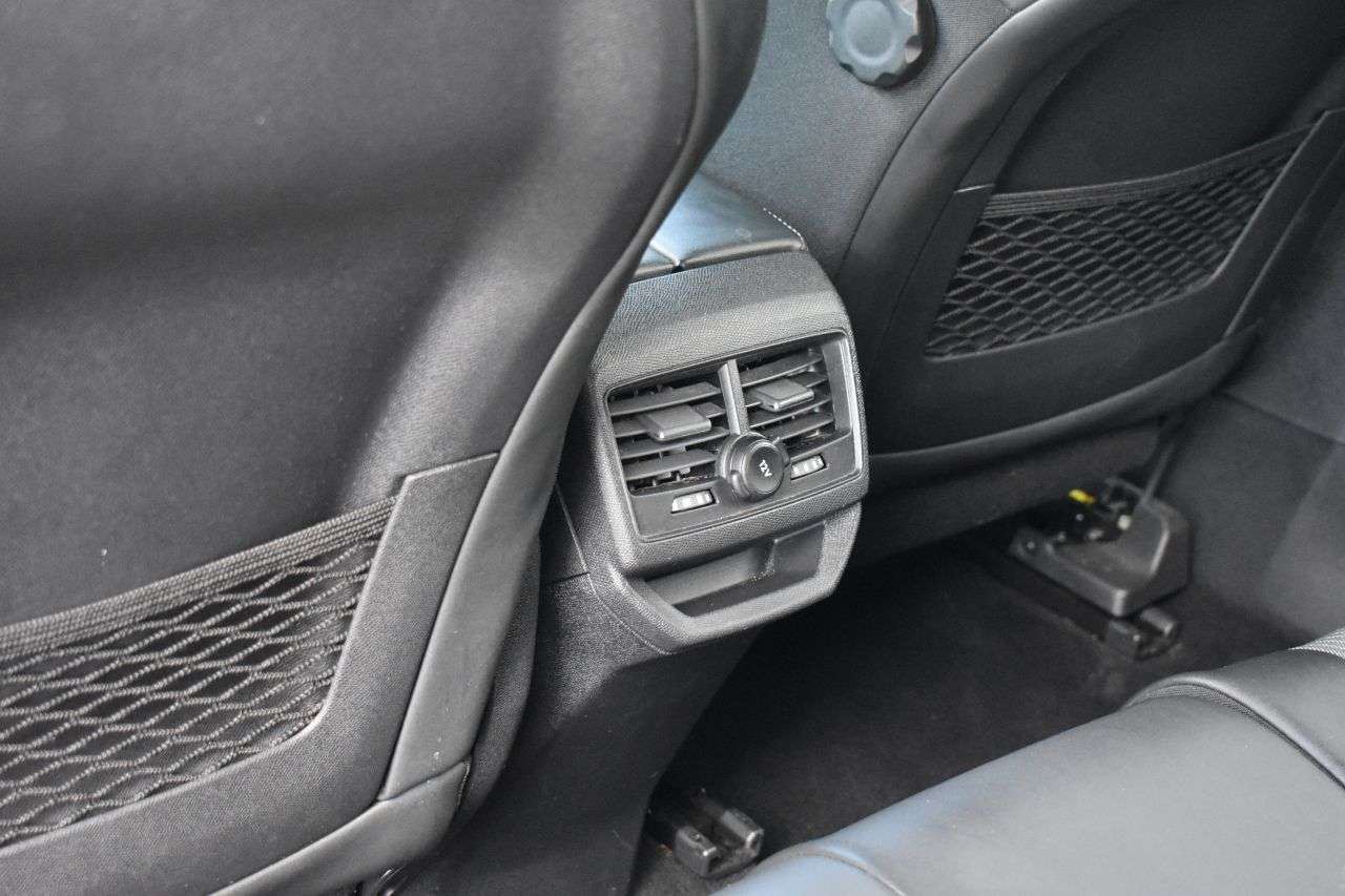 2021 PEUGEOT 3008 2021 PEUGEOT 3008
