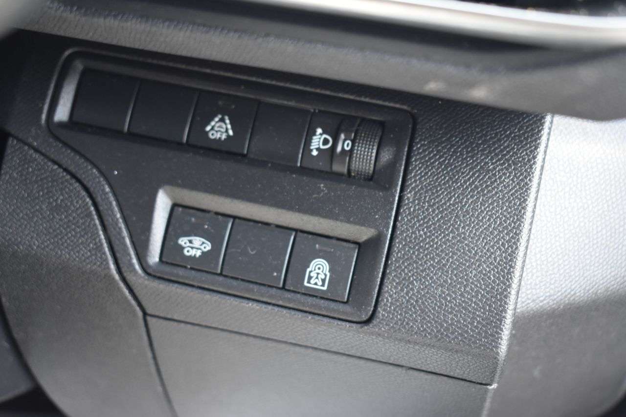 2021 PEUGEOT 3008 2021 PEUGEOT 3008