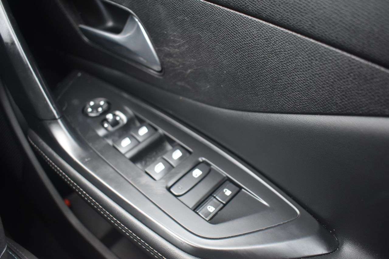 2022 PEUGEOT 308 SW 2022 PEUGEOT 308 SW