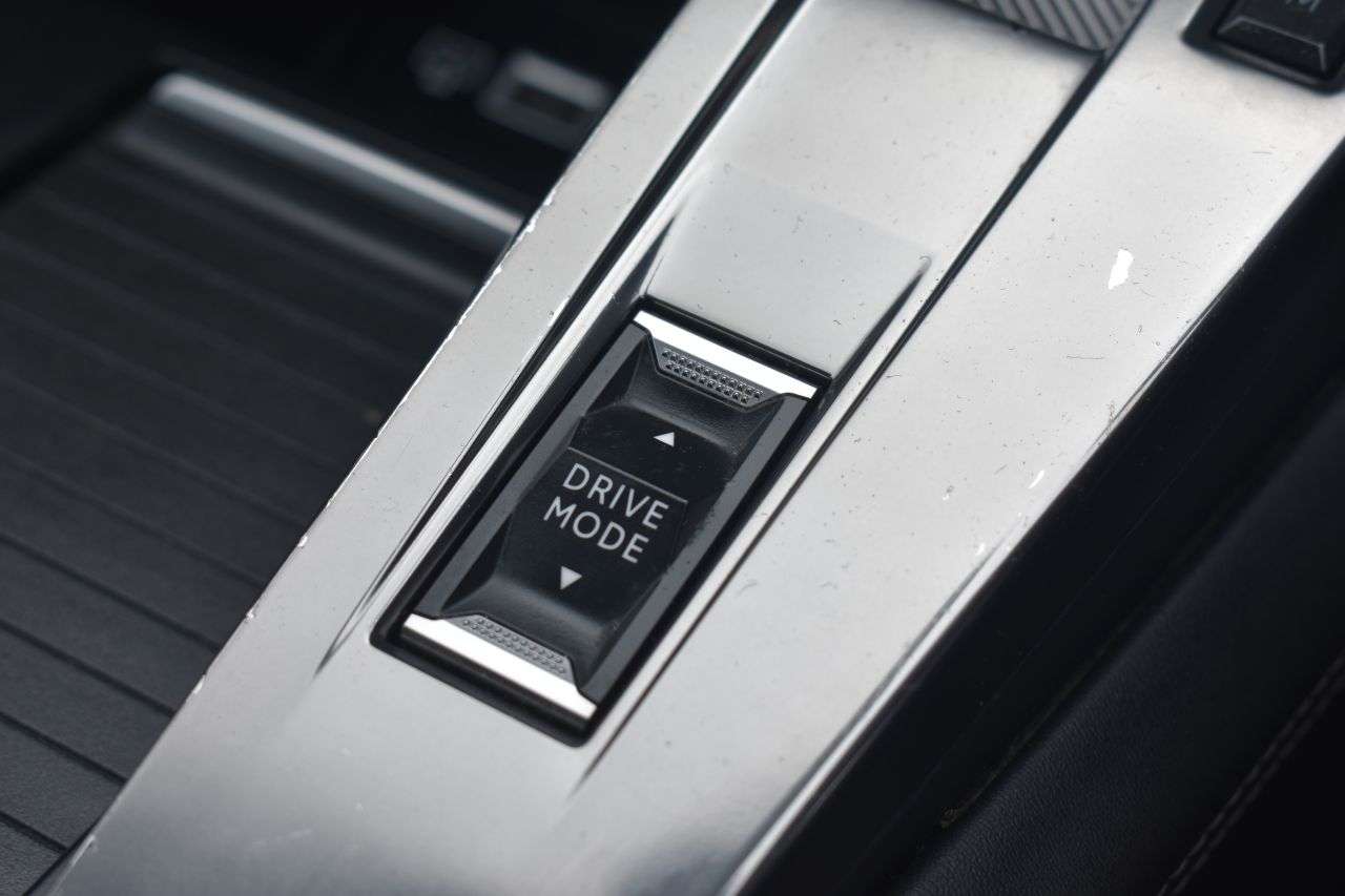 2022 PEUGEOT 308 SW 2022 PEUGEOT 308 SW