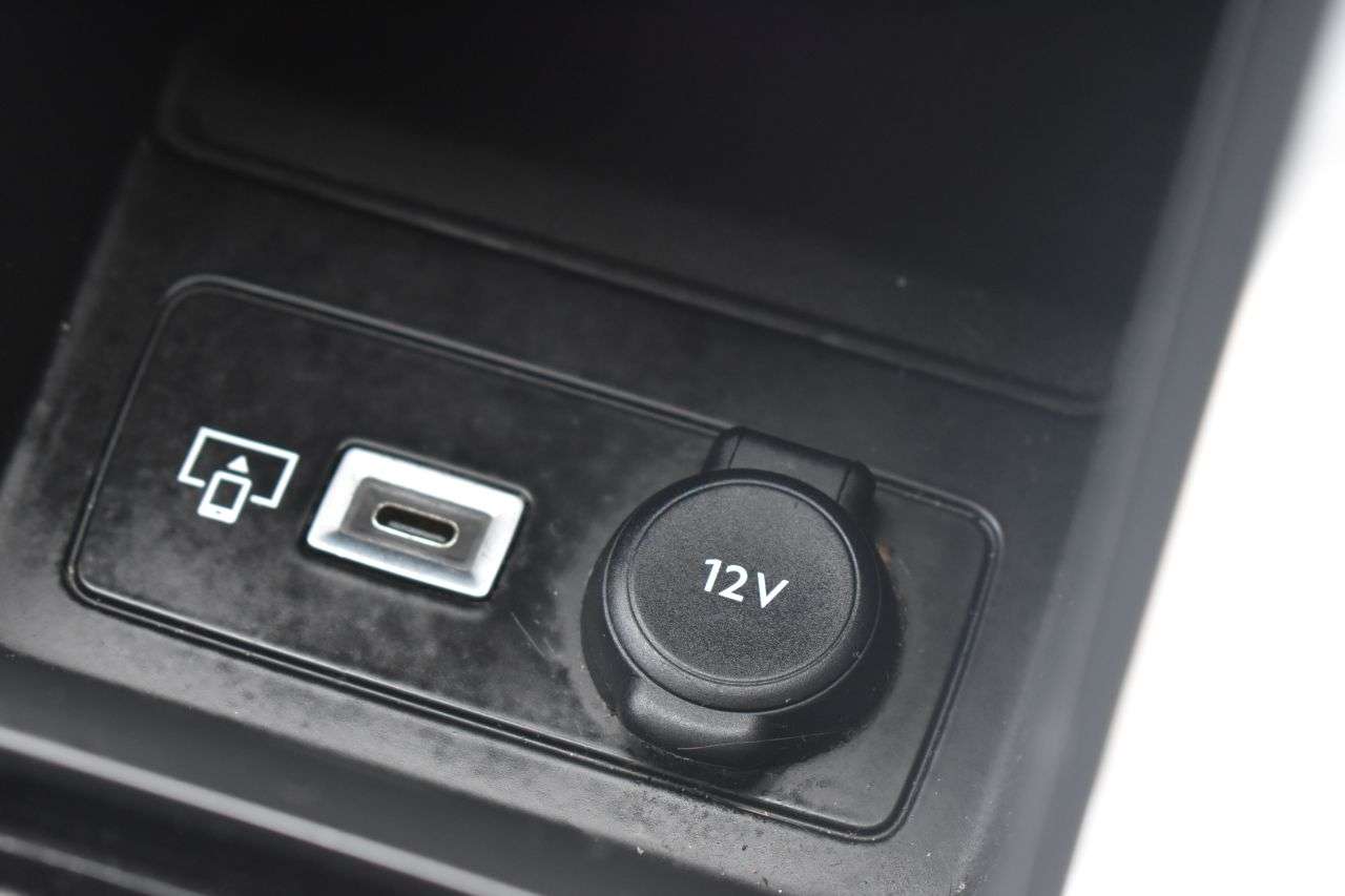 2022 PEUGEOT 308 SW 2022 PEUGEOT 308 SW