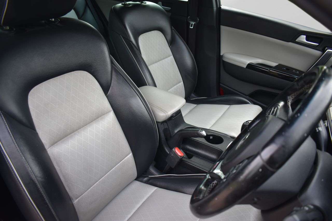 2017 KIA SPORTAGE 2017 KIA SPORTAGE