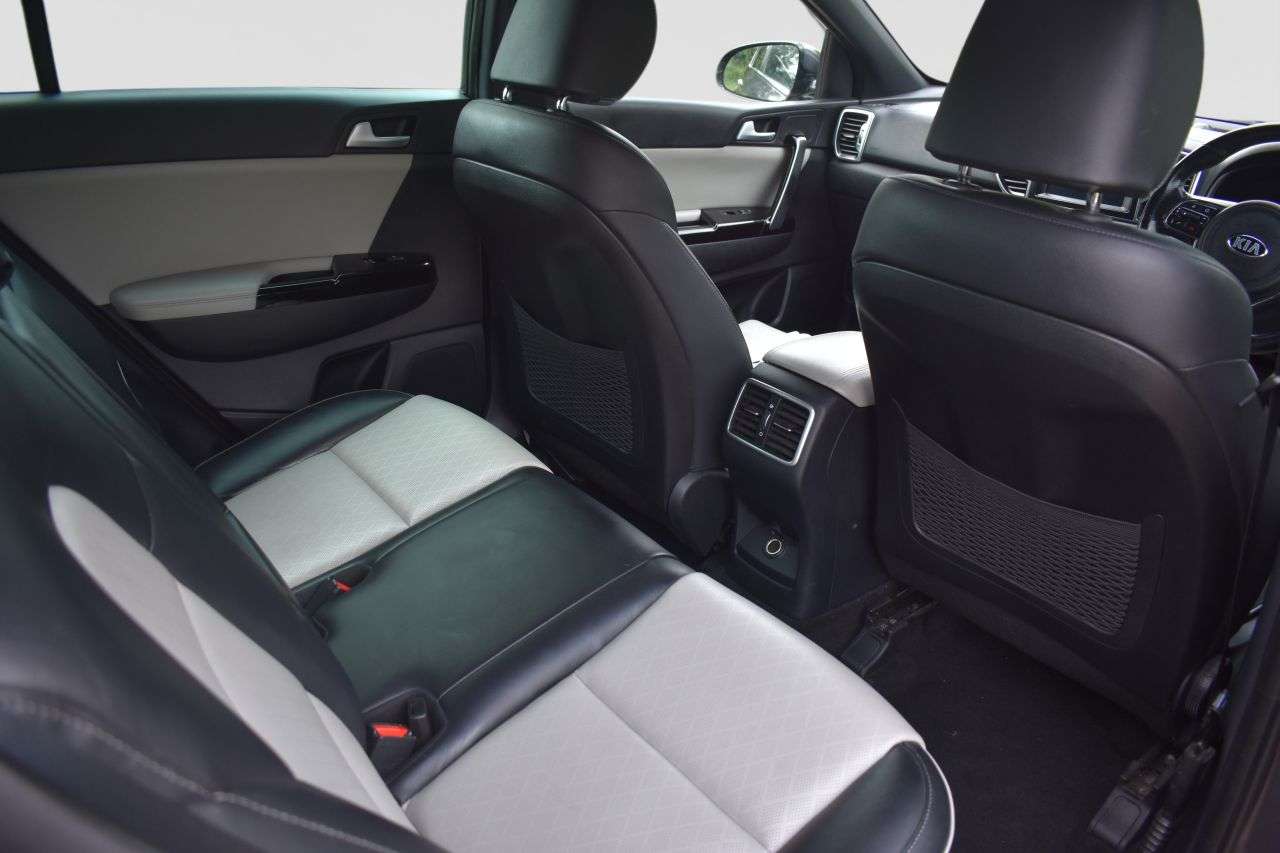 2017 KIA SPORTAGE 2017 KIA SPORTAGE