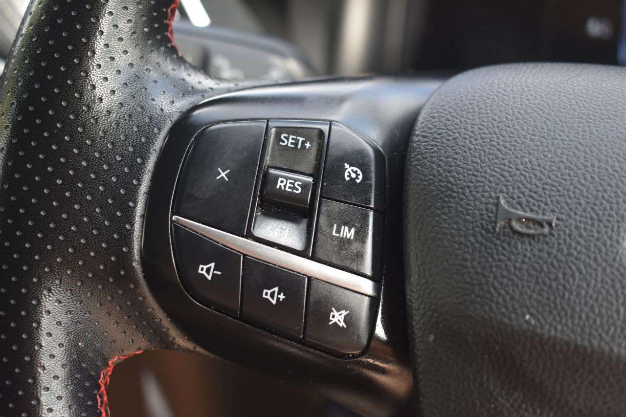 2022 FORD KUGA 2022 FORD KUGA