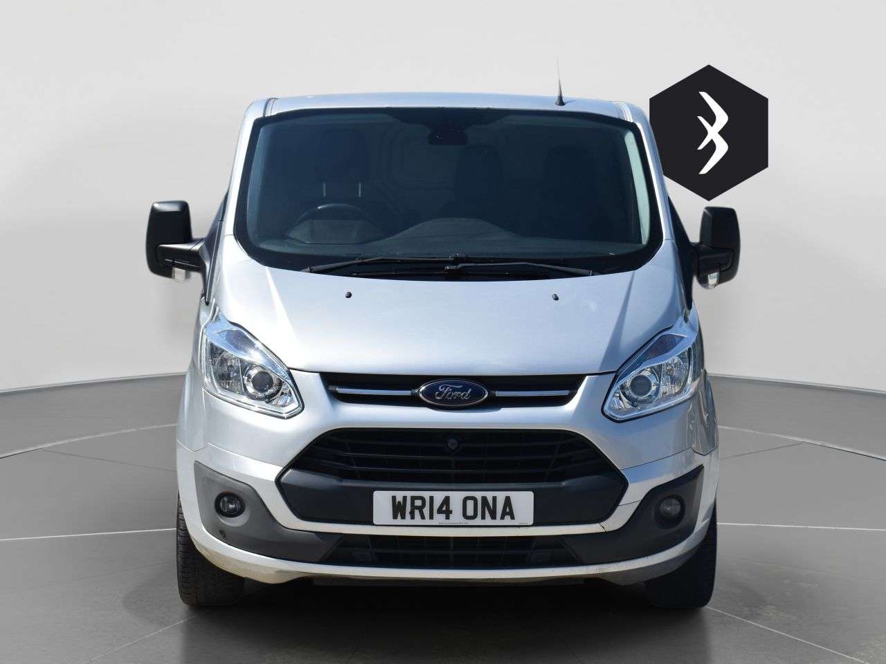A 2014 FORD TRANSIT CUSTOM 2.2 TDCi 290 Trend Combi Van 5dr Diesel Manual L2 H1 (191 g/km, 98 bhp) *** A 2014 FORD TRANSIT CUSTOM 2.2 TDCi 290 Trend Combi Van 5dr Diesel Manual L2 H1 (191 g/km, 98 bhp) ***