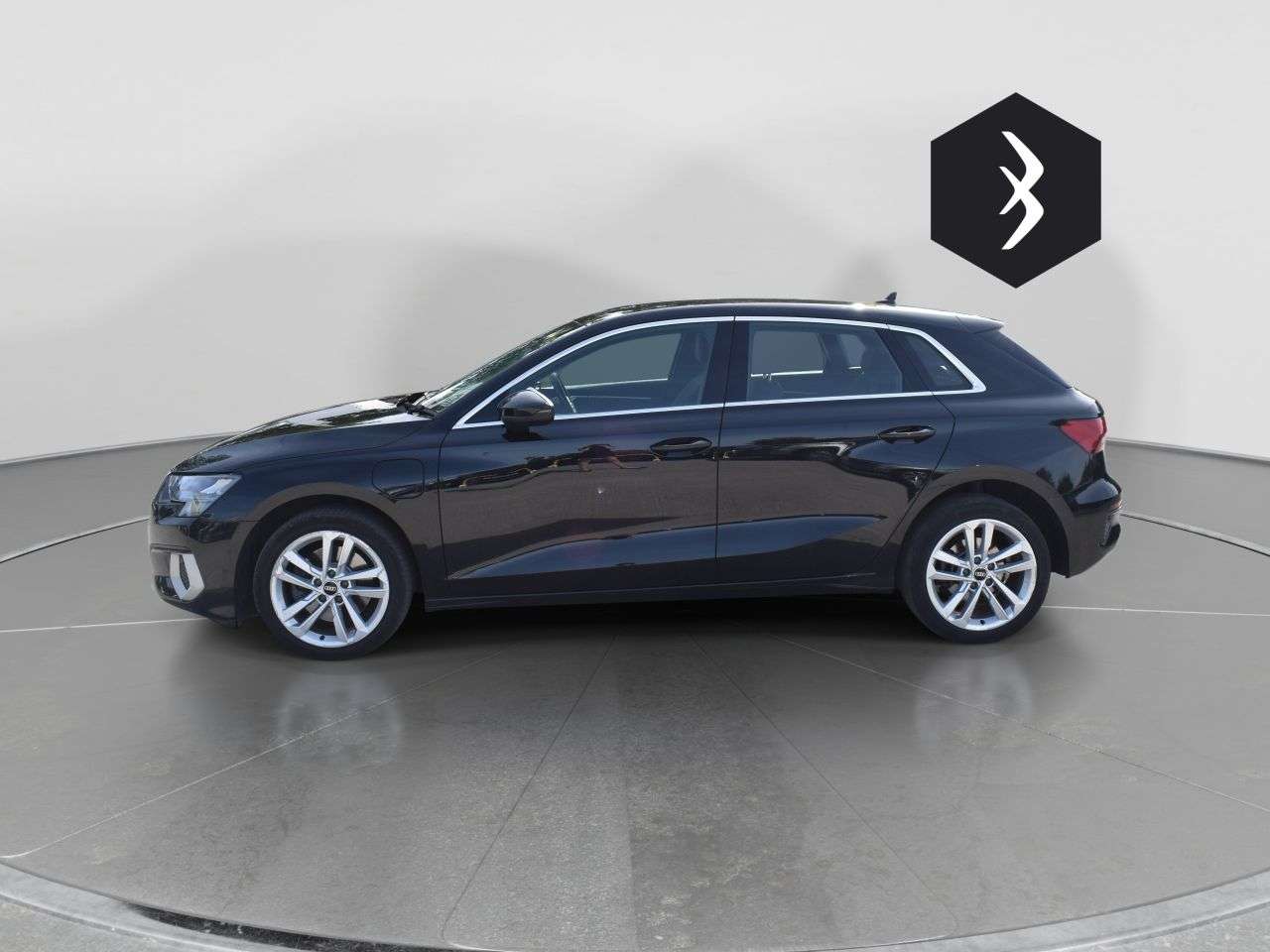 A 2022 AUDI A3 1.4 TFSIe 40 Sport Sportback 5dr Petrol Plug-in Hybrid S Tronic Euro 6 (s/s A 2022 AUDI A3 1.4 TFSIe 40 Sport Sportback 5dr Petrol Plug-in Hybrid S Tronic Euro 6 (s/s