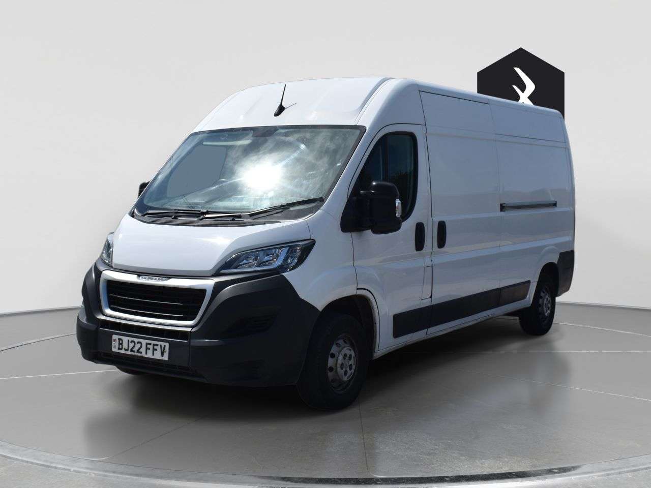 A 2022 PEUGEOT BOXER 2.2 BlueHDi 335 Professional Panel Van 5dr Diesel Manual L3 H2 Euro 6 (s/s) A 2022 PEUGEOT BOXER 2.2 BlueHDi 335 Professional Panel Van 5dr Diesel Manual L3 H2 Euro 6 (s/s)