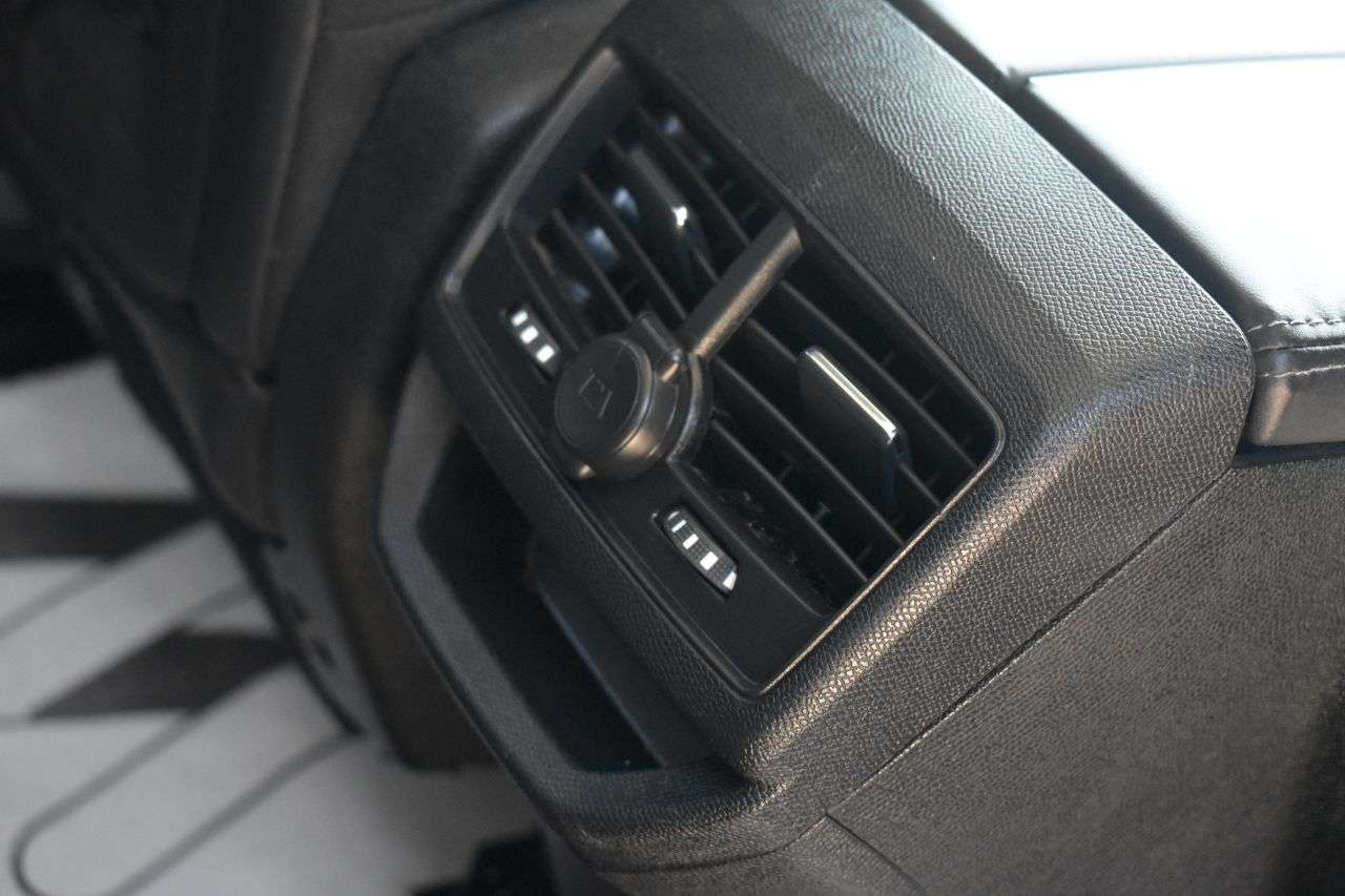 2017 PEUGEOT 3008 2017 PEUGEOT 3008