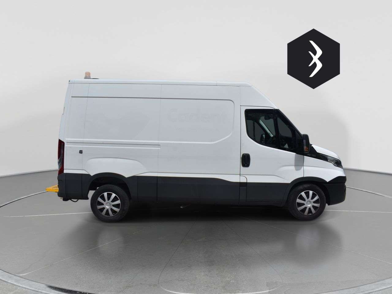 A 2018 IVECO DAILY 2.3 TD 12V 35S 3520 (Business) Panel Van 5dr Diesel Manual L2 (116 bhp) *** A 2018 IVECO DAILY 2.3 TD 12V 35S 3520 (Business) Panel Van 5dr Diesel Manual L2 (116 bhp) ***