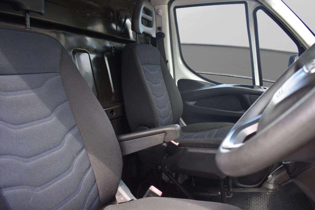 2018 IVECO DAILY 2018 IVECO DAILY