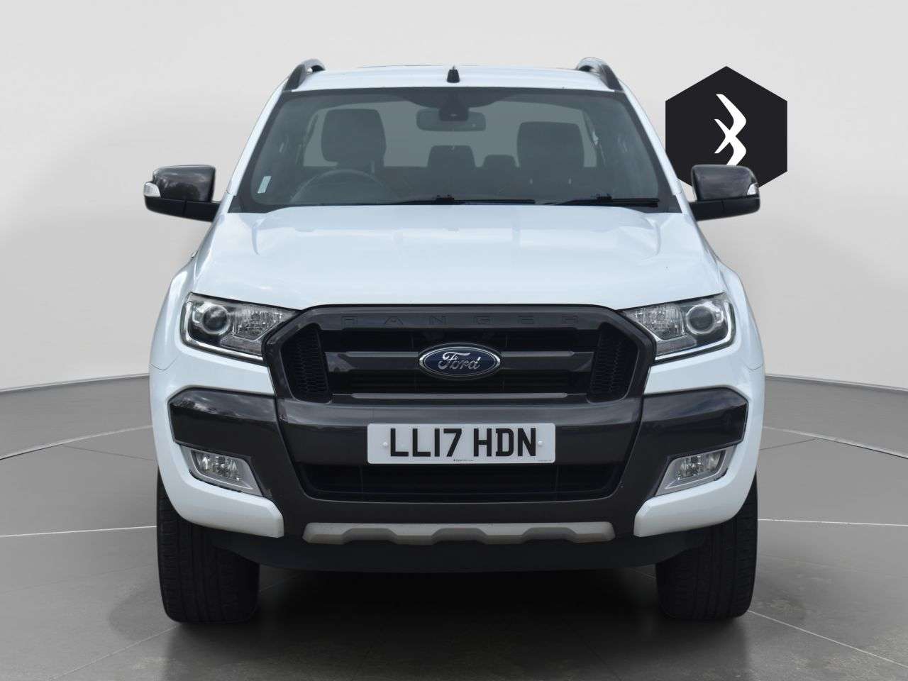 A 2017 FORD RANGER 3.2 TDCi Wildtrak Pickup Double Cab 4dr Diesel Auto 4WD Euro 5 (200 ps) *** A 2017 FORD RANGER 3.2 TDCi Wildtrak Pickup Double Cab 4dr Diesel Auto 4WD Euro 5 (200 ps) ***