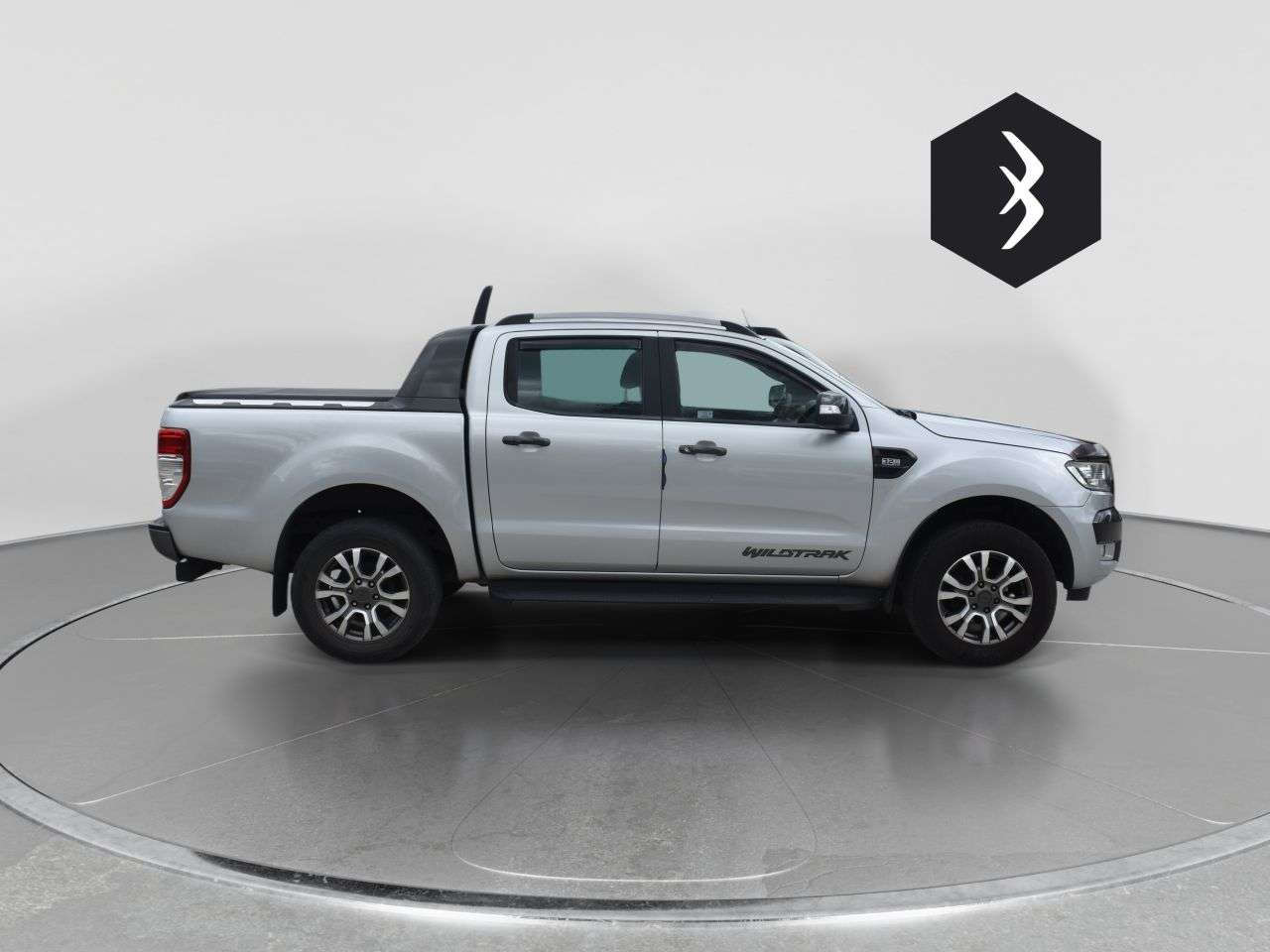 A 2018 FORD RANGER 3.2 TDCi Wildtrak Pickup Double Cab 4dr Diesel Auto 4WD Euro 5 (200 ps) *** A 2018 FORD RANGER 3.2 TDCi Wildtrak Pickup Double Cab 4dr Diesel Auto 4WD Euro 5 (200 ps) ***