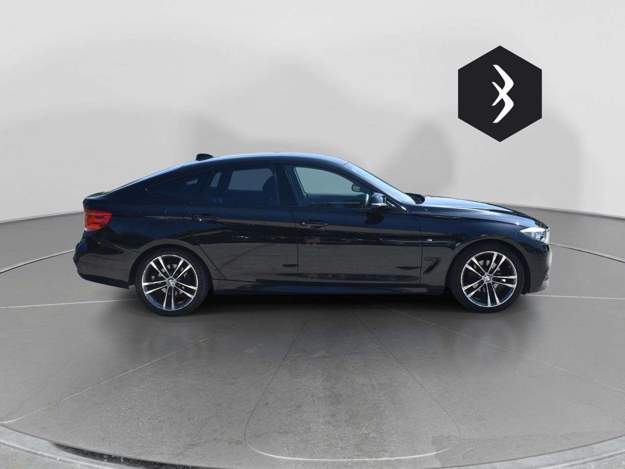 A 2016 BMW 3 SERIES GRAN TURISMO 2.0 320d M Sport GT 5dr Diesel Auto Euro 6 (s/s) (190 ps) ***REFUREBED WHEE A 2016 BMW 3 SERIES GRAN TURISMO 2.0 320d M Sport GT 5dr Diesel Auto Euro 6 (s/s) (190 ps) ***REFUREBED WHEE