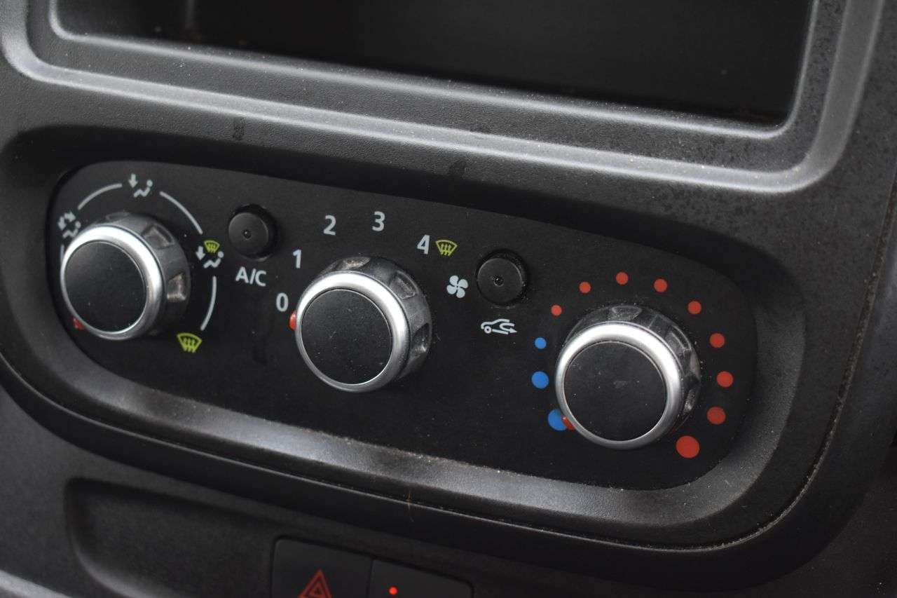 2021 RENAULT TRAFIC 2021 RENAULT TRAFIC