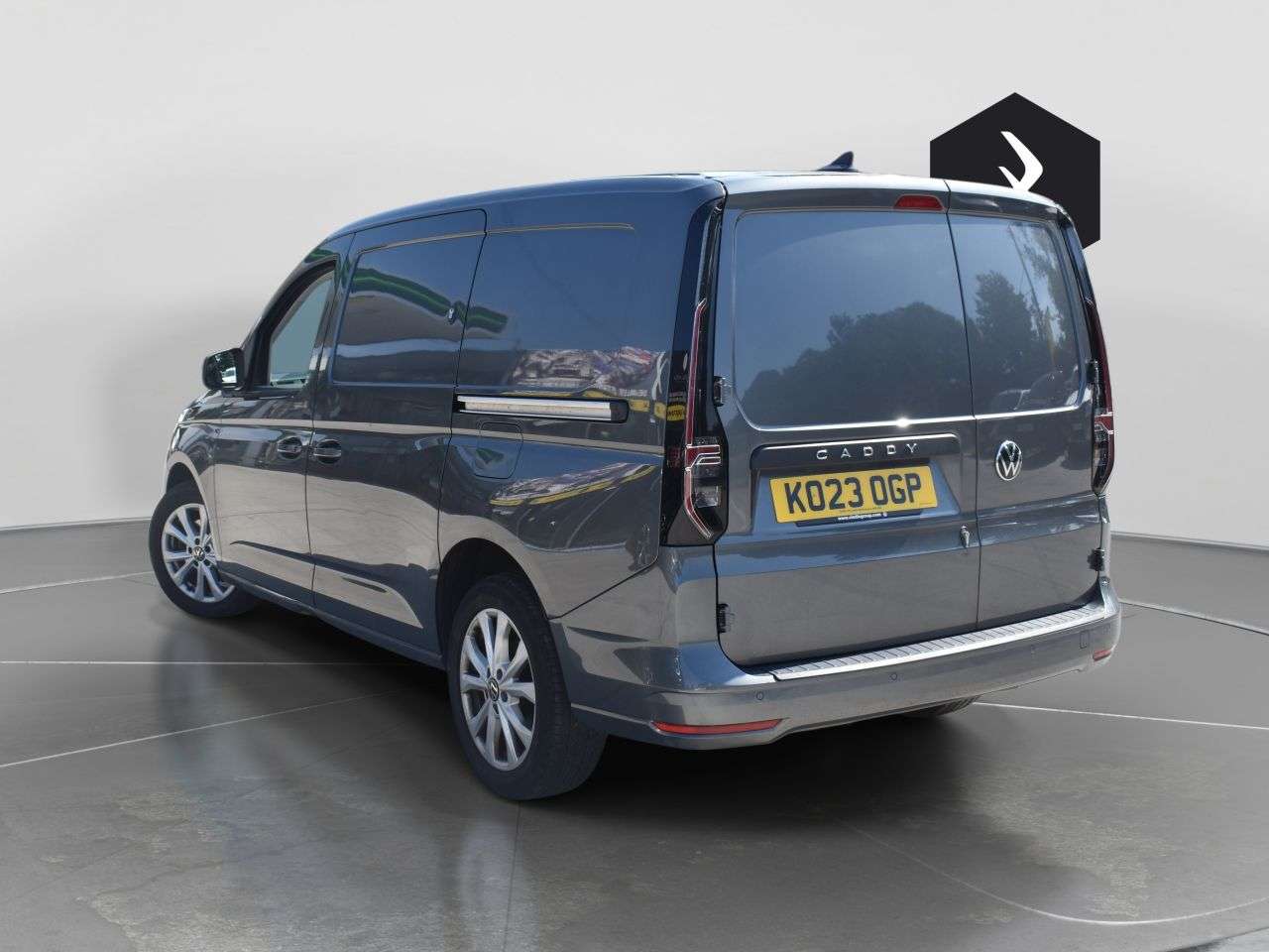 A 2023 VOLKSWAGEN CADDY MAXI 2.0 TDI C20 Commerce Pro Panel Van 6dr Diesel Manual LWB Euro 6 (s/s) (122 A 2023 VOLKSWAGEN CADDY MAXI 2.0 TDI C20 Commerce Pro Panel Van 6dr Diesel Manual LWB Euro 6 (s/s) (122