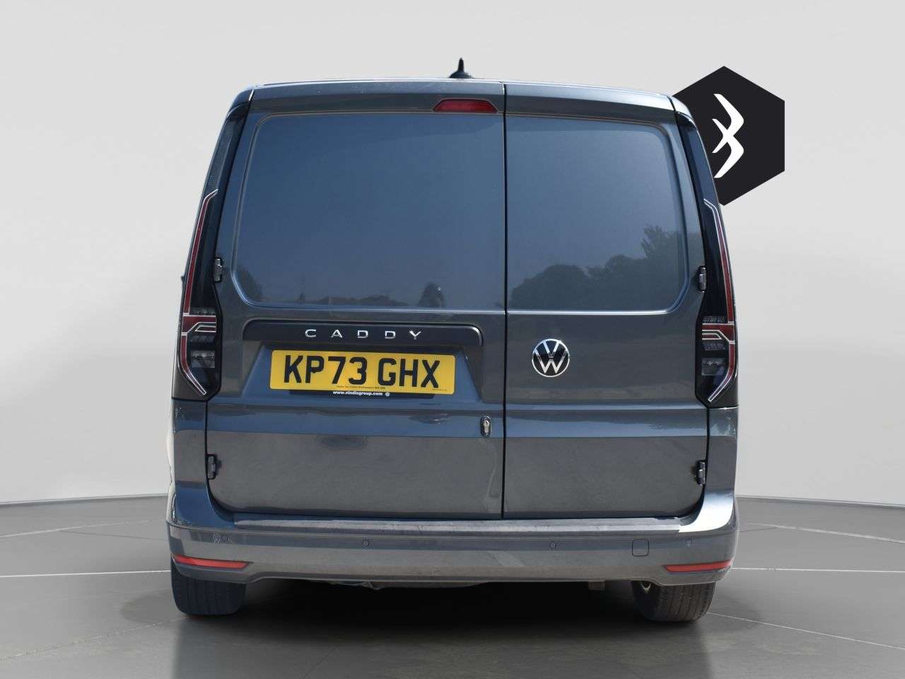 A 2023 VOLKSWAGEN CADDY MAXI 2.0 TDI C20 Commerce Pro Panel Van 6dr Diesel Manual LWB Euro 6 (s/s) (122 A 2023 VOLKSWAGEN CADDY MAXI 2.0 TDI C20 Commerce Pro Panel Van 6dr Diesel Manual LWB Euro 6 (s/s) (122