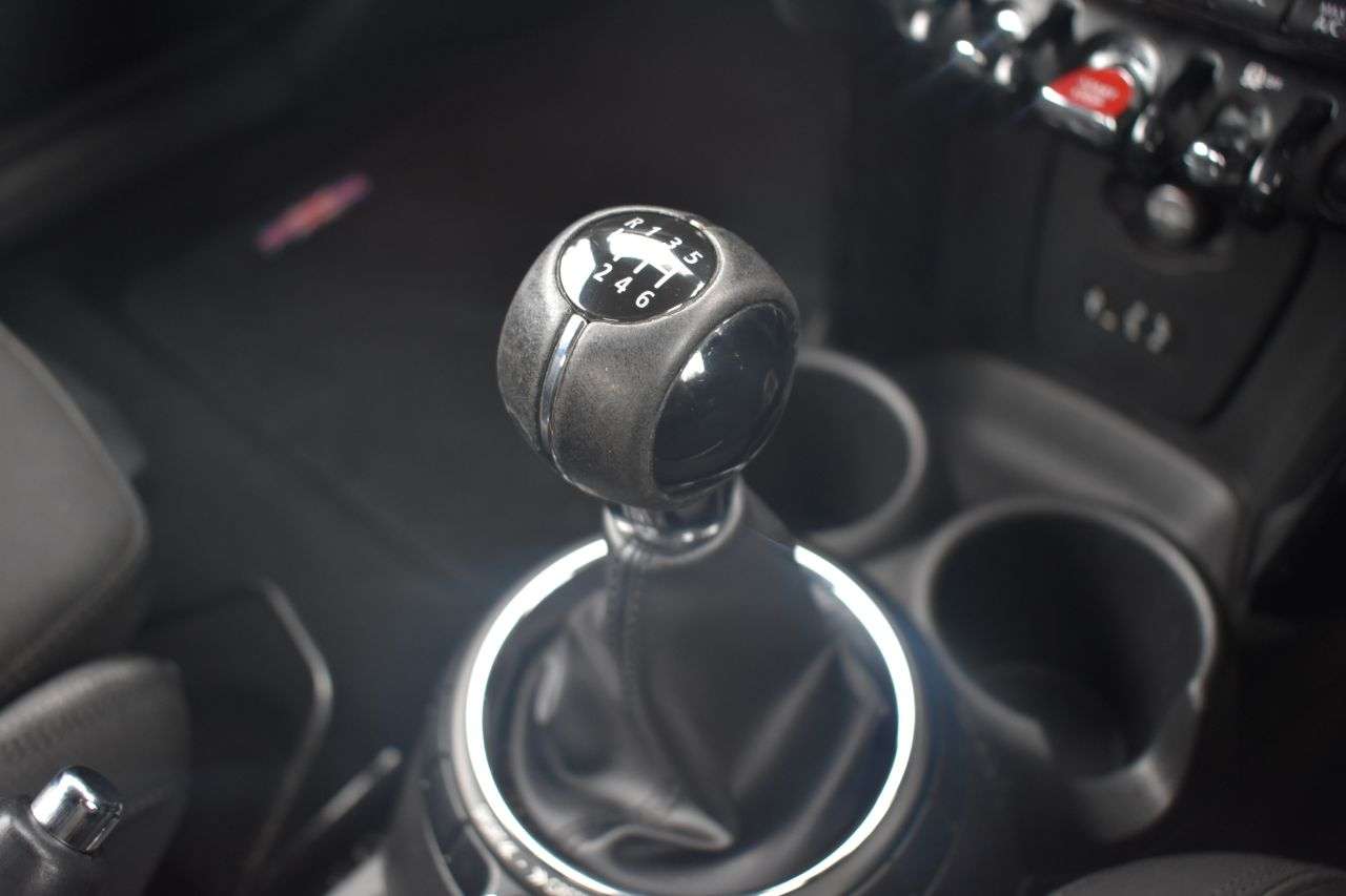 2017 MINI CONVERTIBLE 2017 MINI CONVERTIBLE