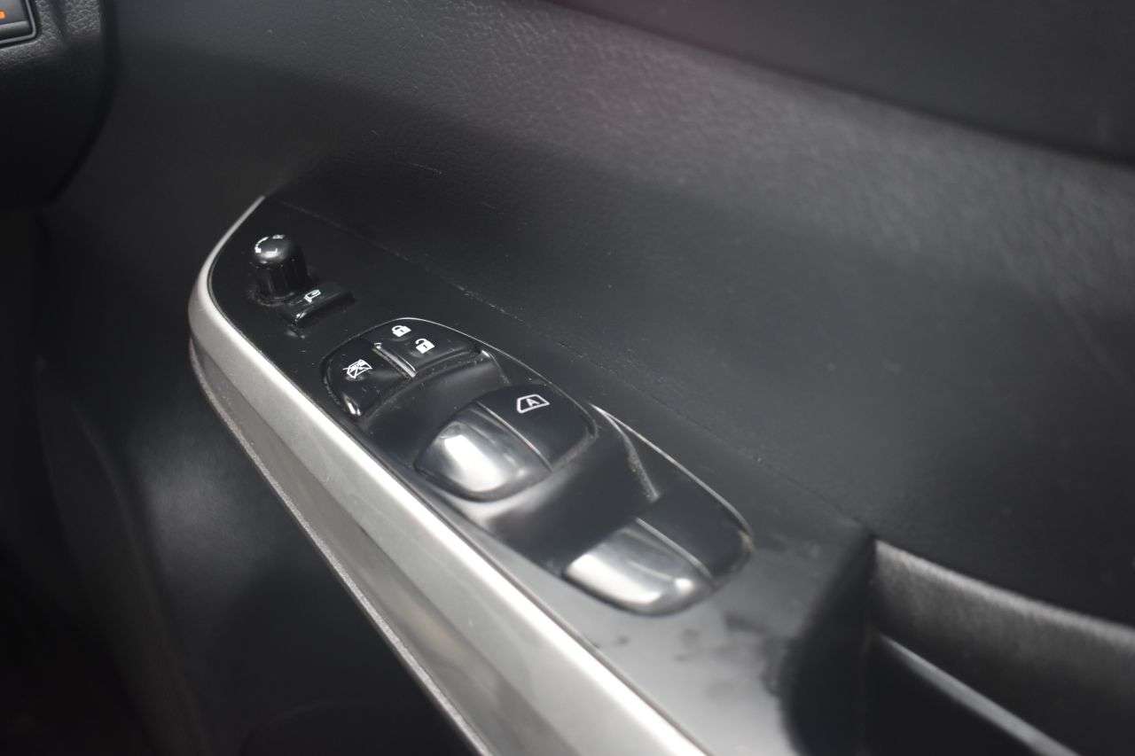 2017 NISSAN NAVARA 2017 NISSAN NAVARA