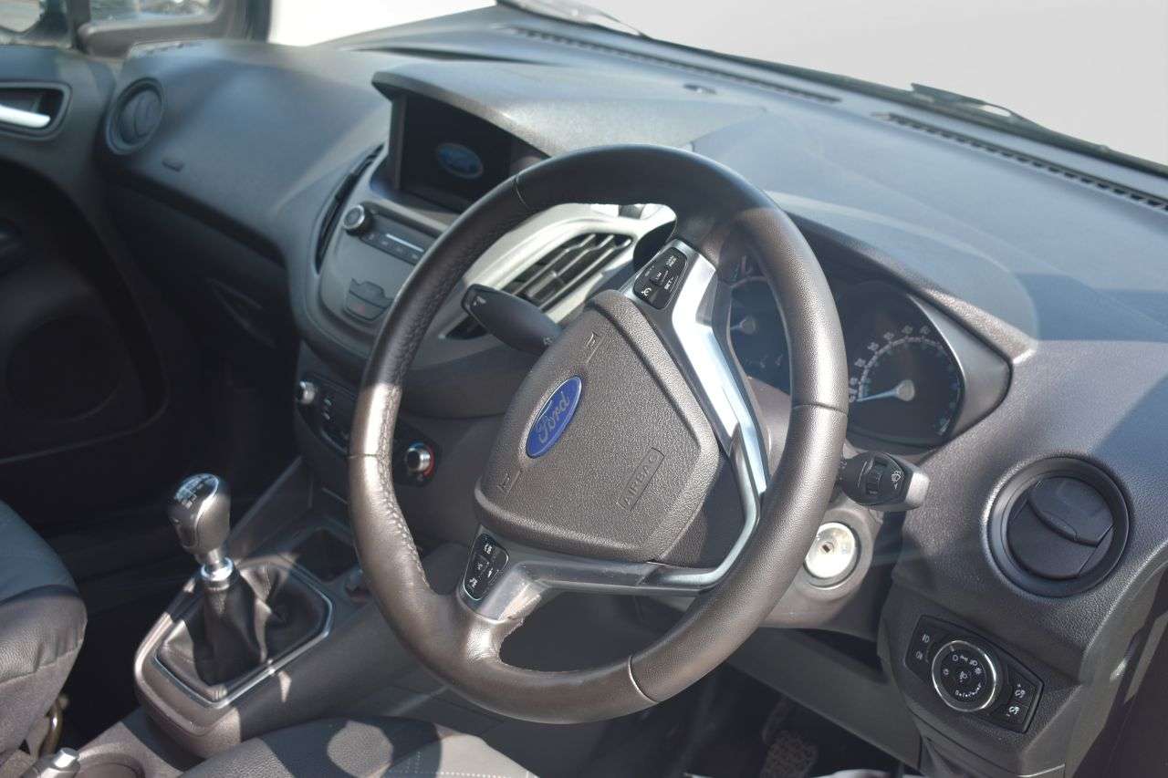 2023 FORD TRANSIT COURIER 2023 FORD TRANSIT COURIER