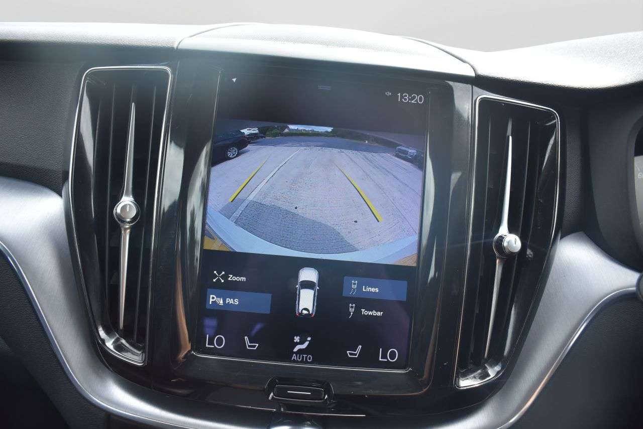 2021 VOLVO XC60 2021 VOLVO XC60