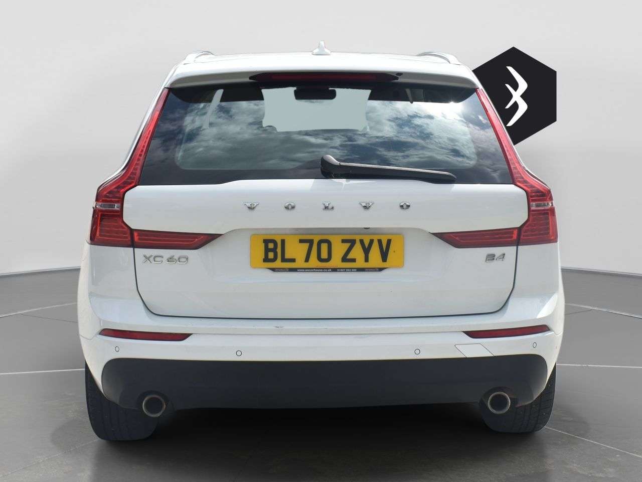 A 2021 VOLVO XC60 2.0 B4 MHEV Momentum SUV 5dr Diesel Hybrid Auto Euro 6 (s/s) (197 ps) ***12 A 2021 VOLVO XC60 2.0 B4 MHEV Momentum SUV 5dr Diesel Hybrid Auto Euro 6 (s/s) (197 ps) ***12