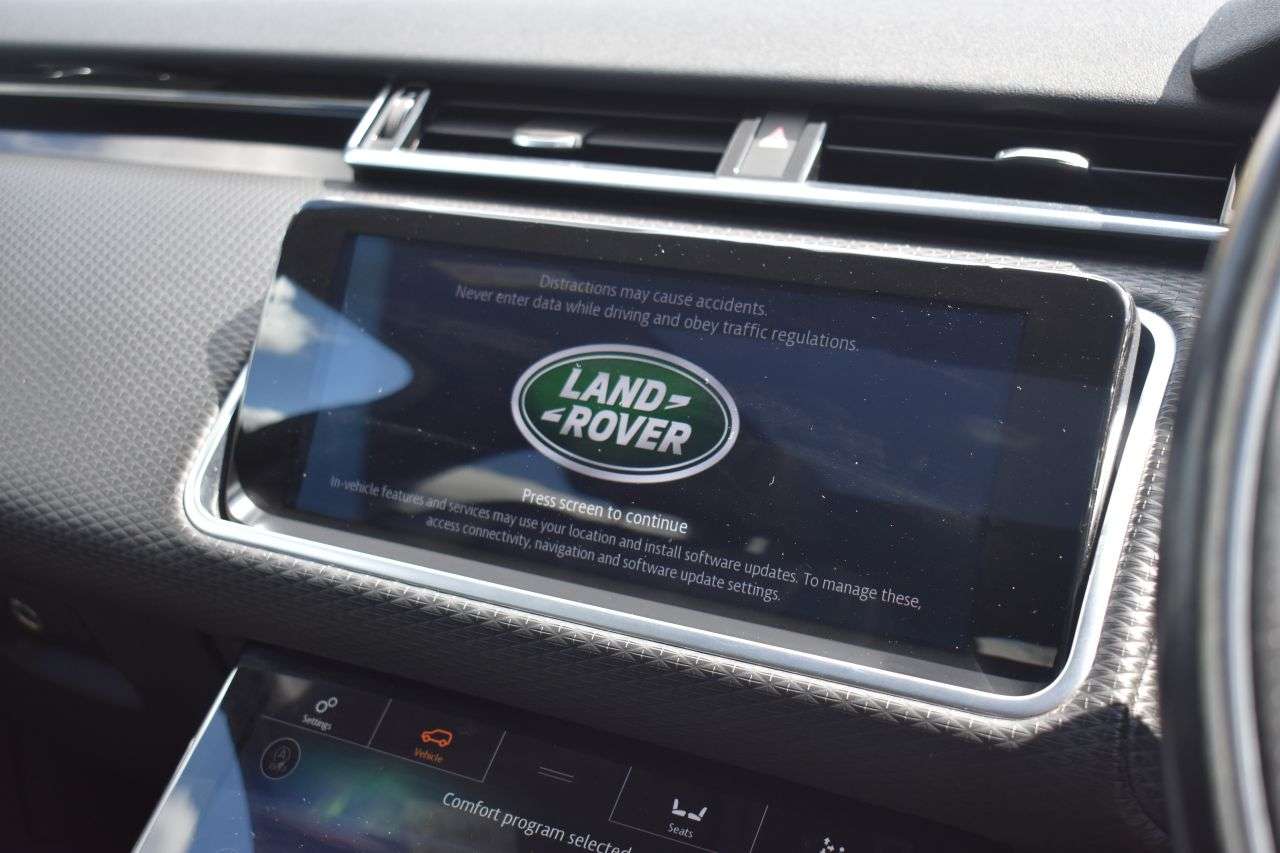 2020 LAND ROVER RANGE ROVER VELAR 2020 LAND ROVER RANGE ROVER VELAR