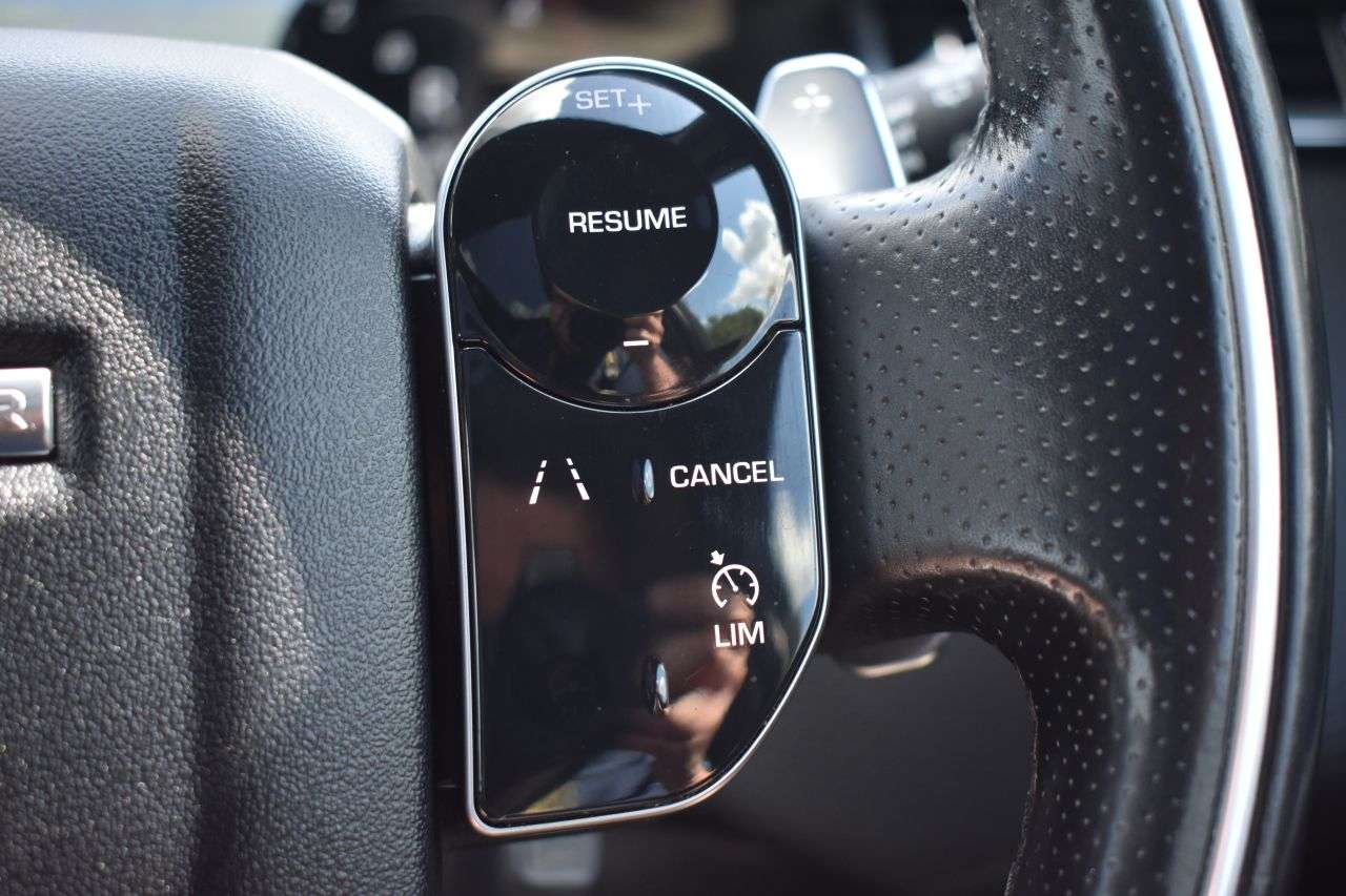 2020 LAND ROVER RANGE ROVER VELAR 2020 LAND ROVER RANGE ROVER VELAR