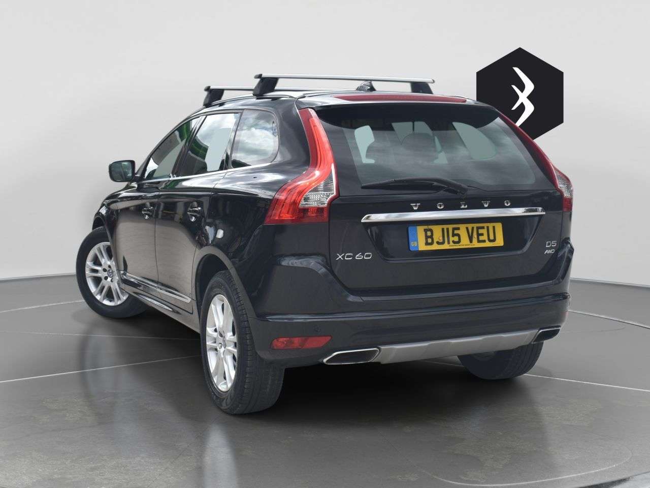 A 2015 VOLVO XC60 2.4 D5 SE Lux Nav SUV 5dr Diesel Auto AWD Euro 6 (s/s) (220 ps) ***128 AA C A 2015 VOLVO XC60 2.4 D5 SE Lux Nav SUV 5dr Diesel Auto AWD Euro 6 (s/s) (220 ps) ***128 AA C